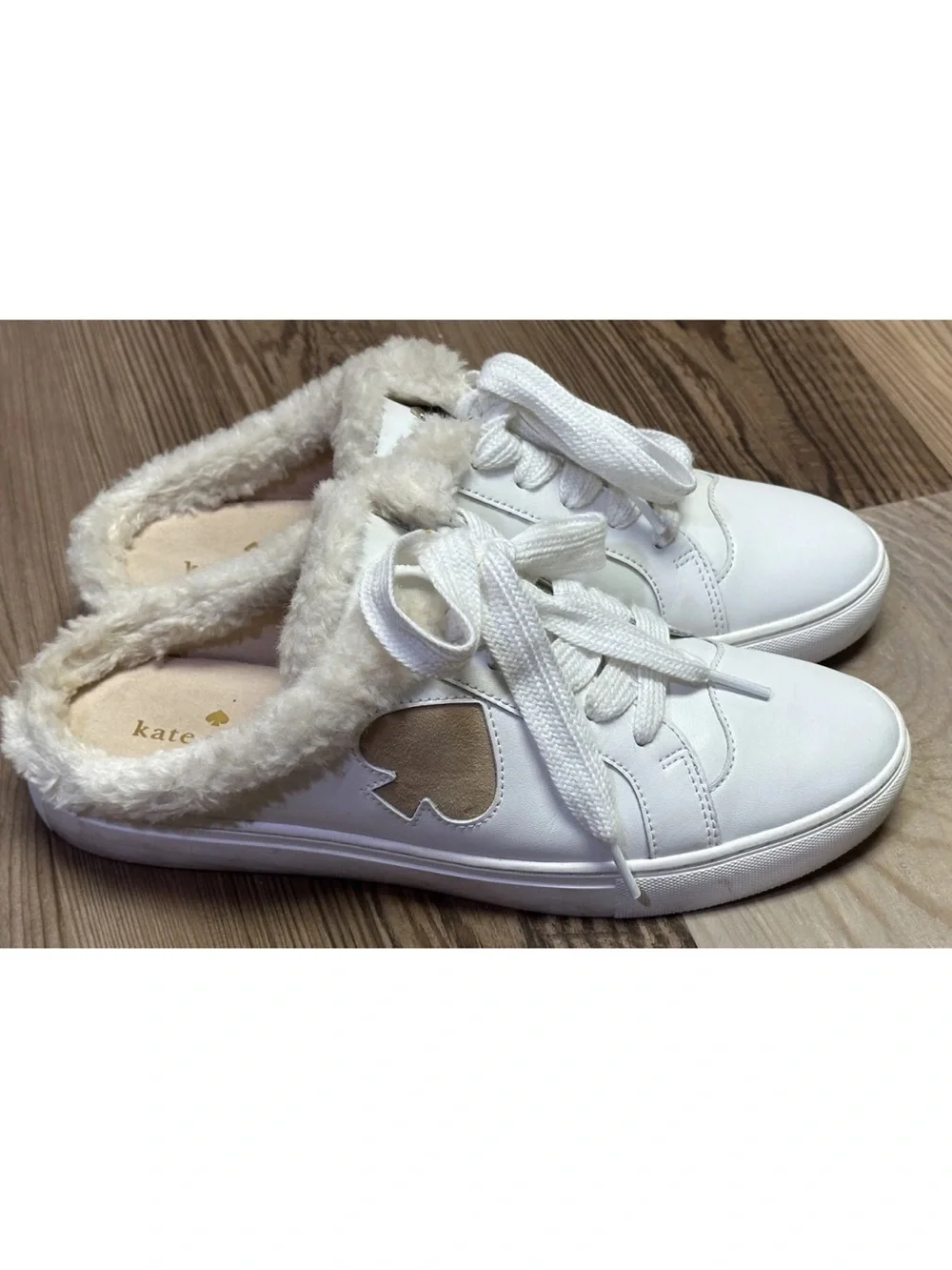 Kate Spade Fez Mule Faux Fur Wht Large Logo Leather Slip On Shoes Women Size 9B